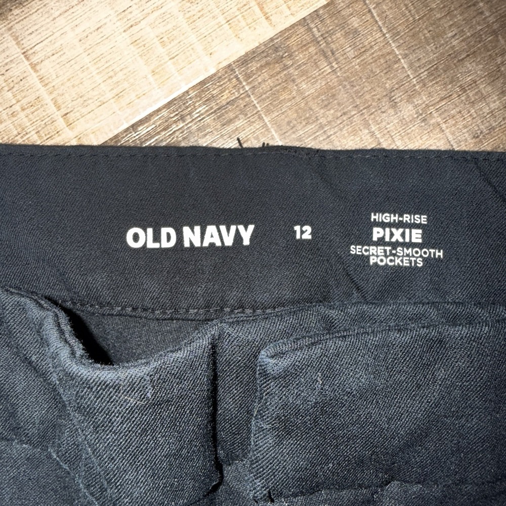 Old Navy High-waisted Pixie Straight Pants Sz 12 Black - Picture 4 of 8